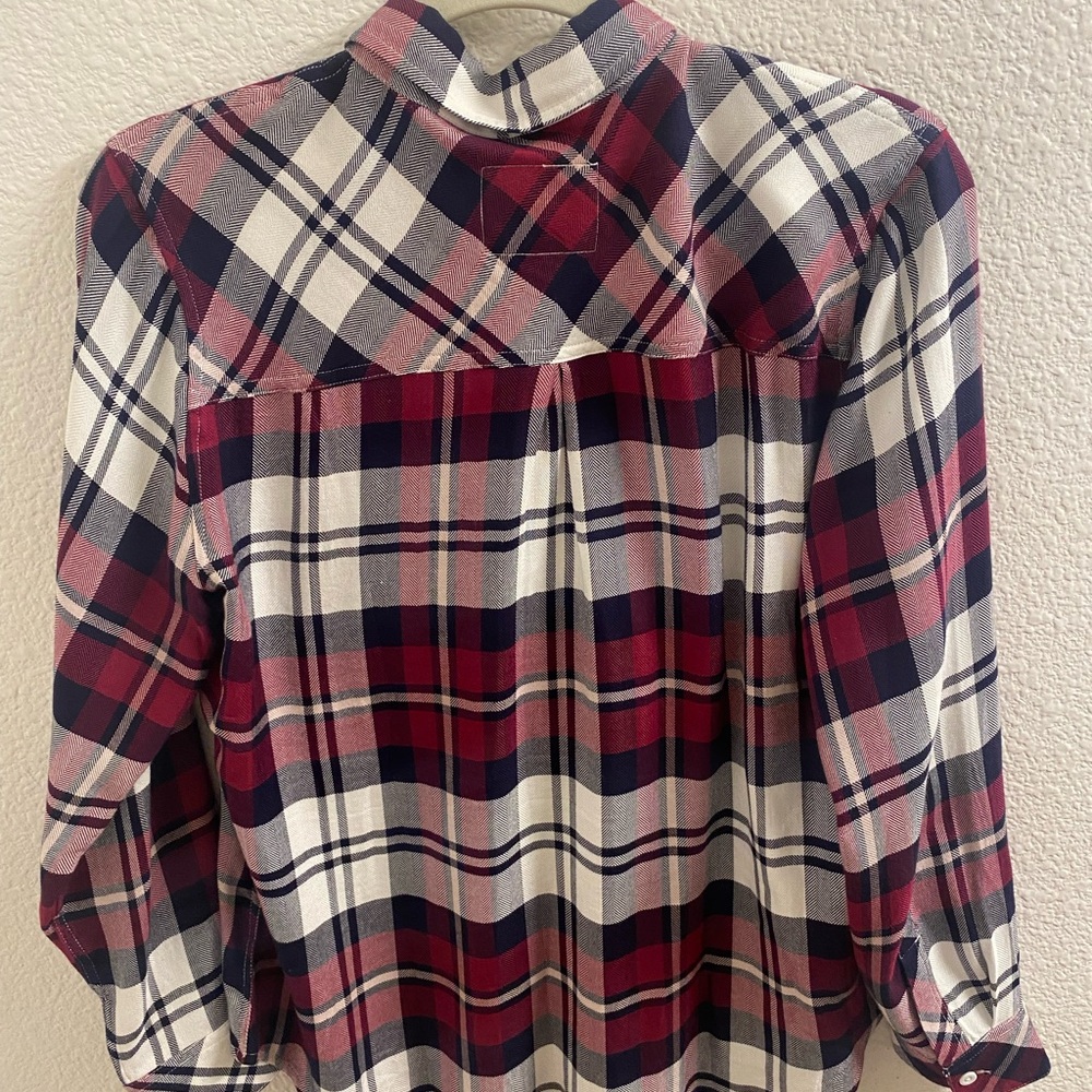 Rails Button Down - Picture 3 of 3